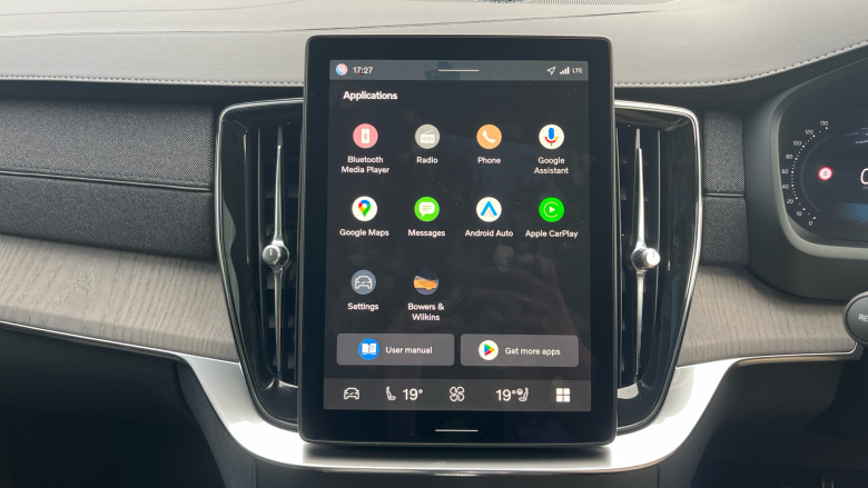 Volvo XC90 2.0 T8 PHEV Ultra Dark 5dr AWD Geartronic Estate